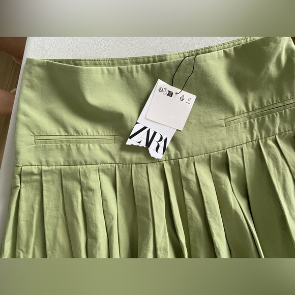 Zara Cotton Pleated Midi Skirt Mid Waist Yoke Detail at waist ZW Green XS NWT - Picture 5 of 16